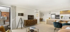 Light-filled luxury
