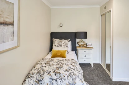 shona-mcfarlane-retirement-village-easy-living-43061