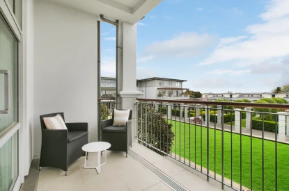 summerset-by-the-park-two-bedroom-apartments-8