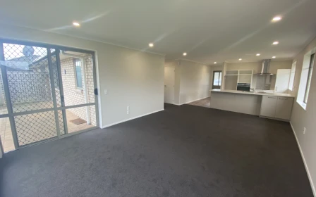 summerset-in-the-bay-napier-villa-available-now-18724