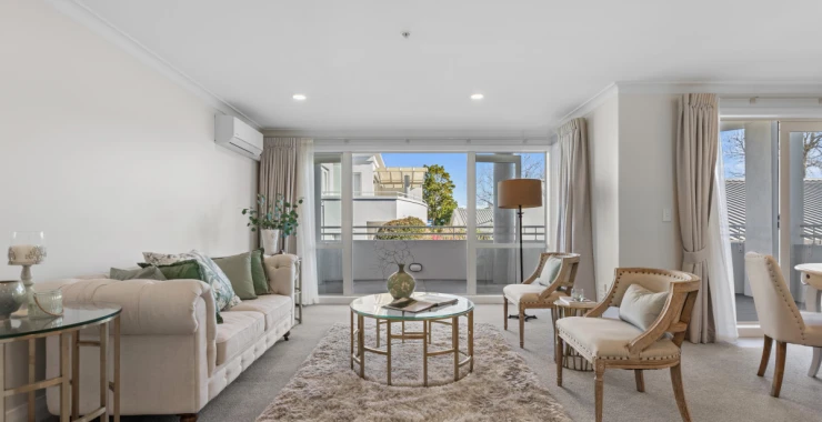 the-avenues-metlifecare-sunny-open-plan-third-floor-apartment-copy-copy-42021