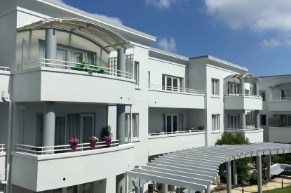 the-avenues-metlifecare-top-floor-2-bedroom-apartment-available-51974
