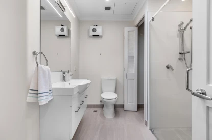 the-avenues-metlifecare-tranquil-and-modern-apartments-available-51248