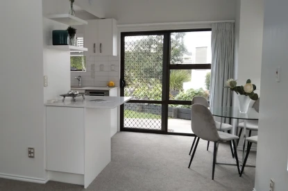 the-grove-orewa-one-bedroom-villa-available-now-39070
