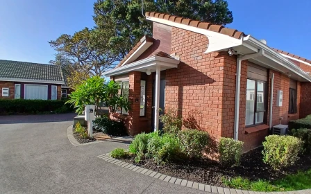 the-grove-orewa-one-bedroom-villa-sunny-position-50896