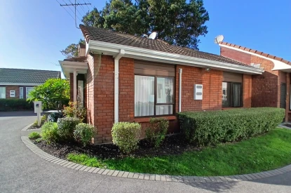 the-grove-orewa-one-bedroom-villa-sunny-position-50897