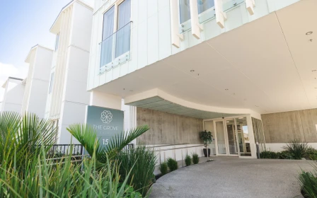 the-grove-orewa-pack-up-and-move-to-the-beach-pets-too-41115