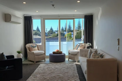 the-grove-orewa-sunny-east-facing-two-bedroom-apartment-54390