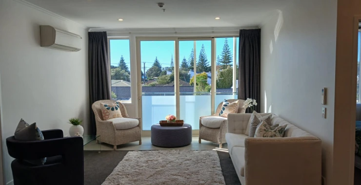 the-grove-orewa-sunny-east-facing-two-bedroom-apartment-54390