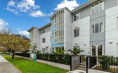 the-grove-orewa-two-bedroom-plus-study-apartment-51925