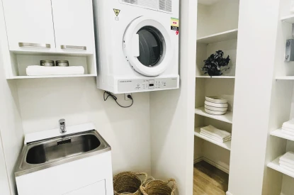 the-poynton-metlifecare-stylish-third-floor-apartment-48107