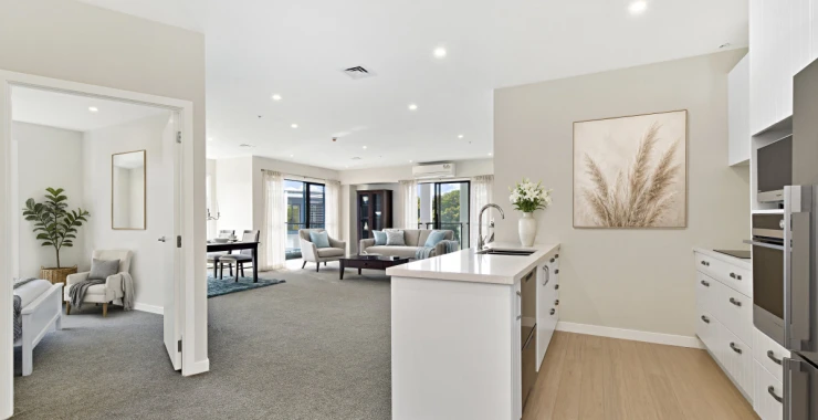 warkworth-oaks-modern-2-bdrm-apartment-two-balconies-54380