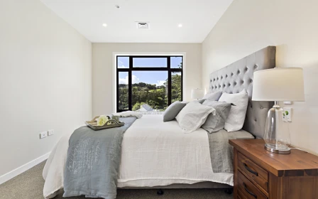 warkworth-oaks-modern-2-bdrm-apartment-two-balconies-54382