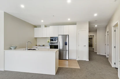 warkworth-oaks-modern-2-bdrm-apartment-two-balconies-54383