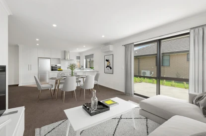 woodcroft-estate-two-bedroom-single-garage-44756