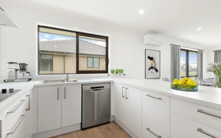 woodcroft-estate-two-bedroom-single-garage-44757